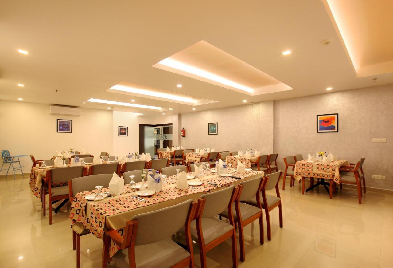 Hotel Park Residency Kuttiyadi Kuttyadi Exterior foto